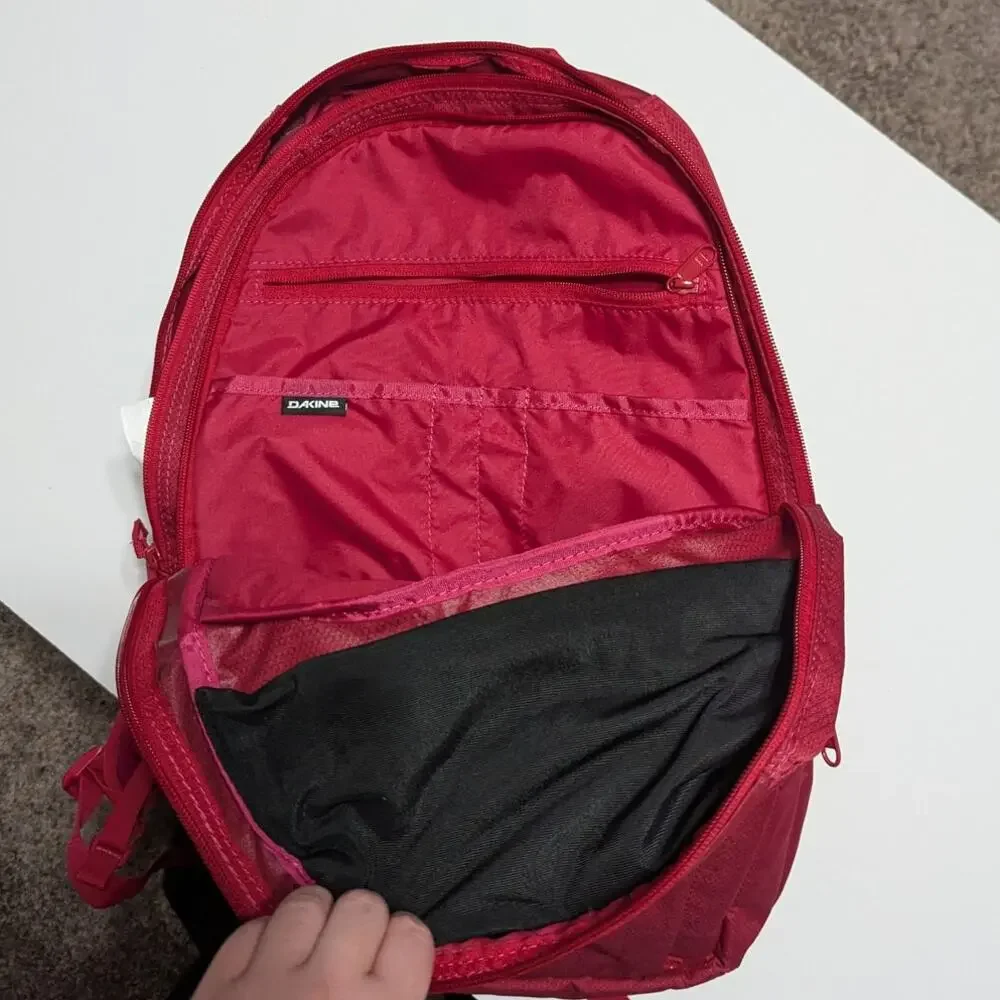 Dakine Campus M 25L Backpack Red School Preppy Bag Travel College Gorpcore Gorp